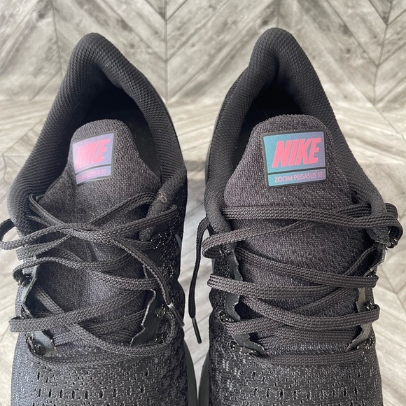 Size 11 - Nike Air Zoom Pegasus 35 Black Fuchsia - Picture 3 of 7